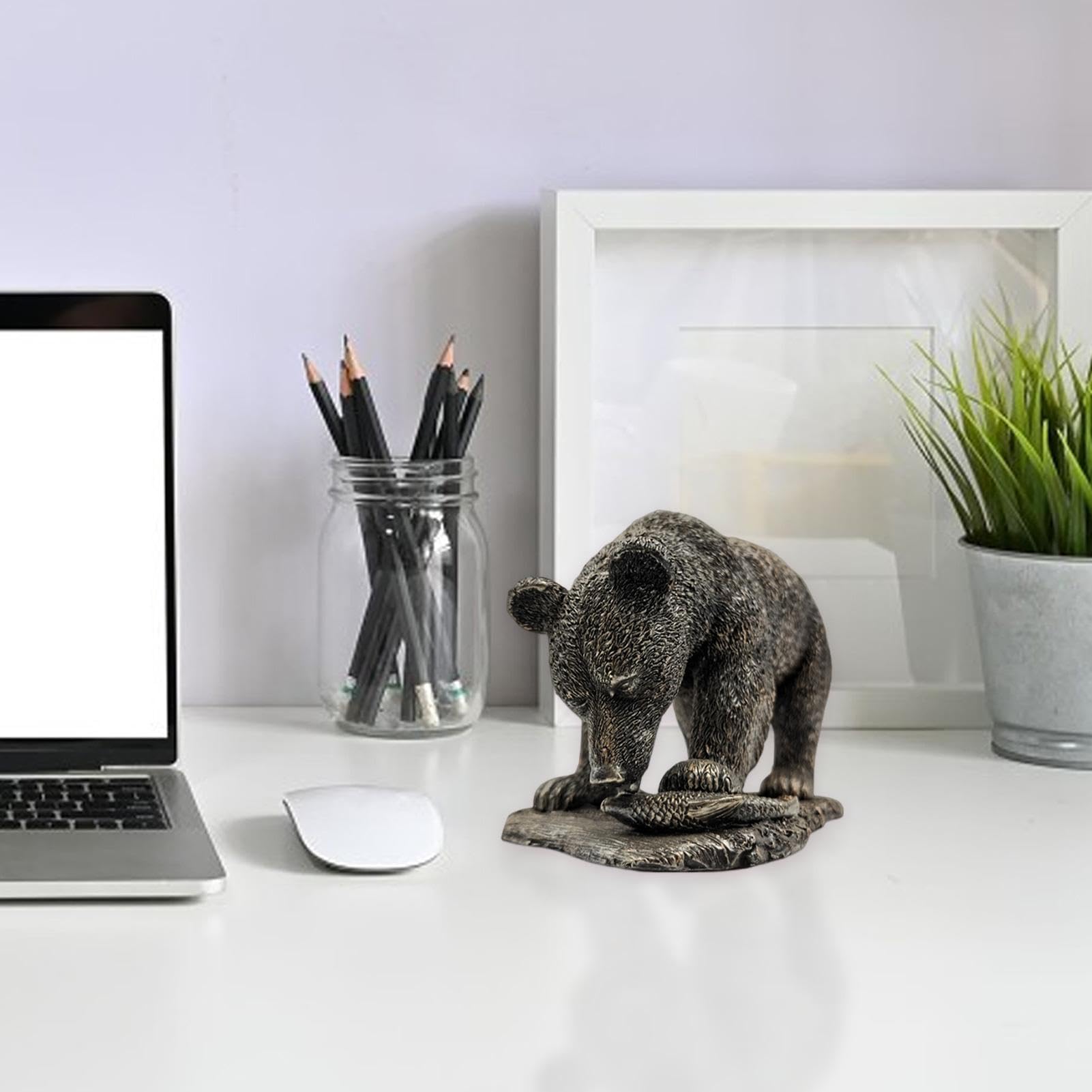 Amazon.co.jp: クロクマの置物 | リアルなクマの彫刻 | 野生動物の熊の